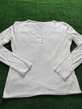 GAP Women's Henley Top White Long Sleeve V-Neck Button Ribbed Shirt Size M Y2K